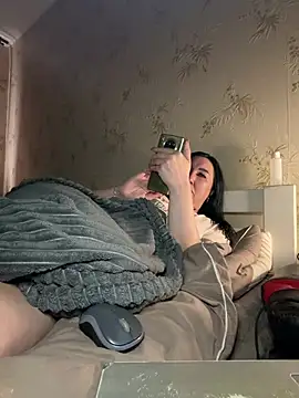 Besthot 2026 online show from 25, 3, 2026