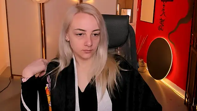 CarolMoor online show from 23, 4, 2026