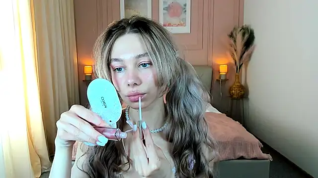 Snapshot of LuluAlis chatting on 1, 5, 2026 LuluAlis online show from 1, 5, 2026