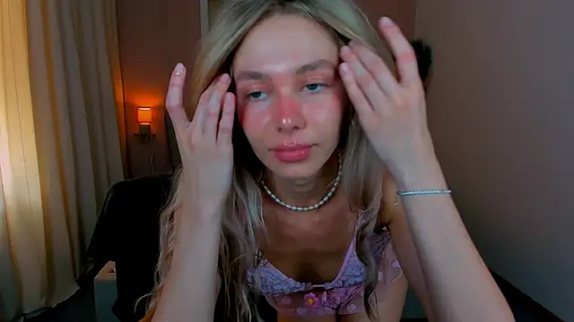 Snapshot of LuluAlis chatting on 3, 6, 2026 LuluAlis online show from 3, 6, 2026