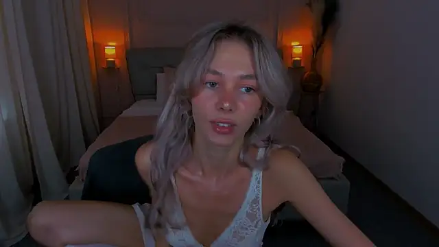 Snapshot of LuluAlis chatting on 10, 7, 2026 LuluAlis online show from 10, 7, 2026