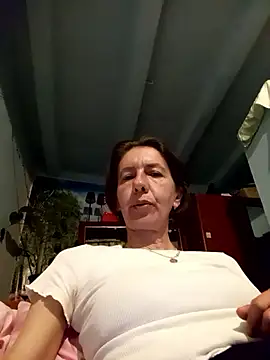 Snapshot of Tania9876 chatting on 14, 5, 2026 Tania9876 online show from 14, 5, 2026