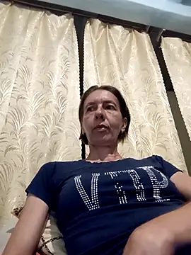 Snapshot of Tania9876 chatting on 11, 6, 2026 Tania9876 online show from 11, 6, 2026