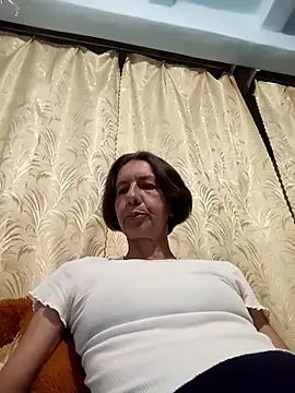 Snapshot of Tania9876 chatting on 10, 7, 2026 Tania9876 online show from 10, 7, 2026