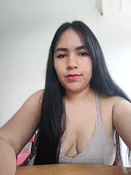 Karla  Morrison online show from 13, 4, 2026