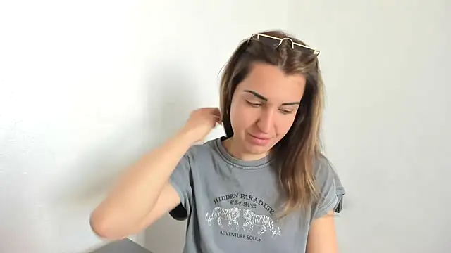 summmmersky1 online show from 21, 4, 2026