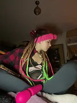 Snapshot of 420Lina666 chatting on 1, 4, 2026 420Lina666 online show from 1, 4, 2026