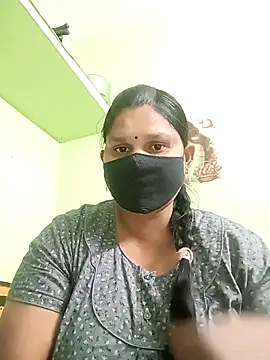 Snapshot of telugutanuja_ chatting on 15, 4, 2026 telugutanuja online show from 15, 4, 2026