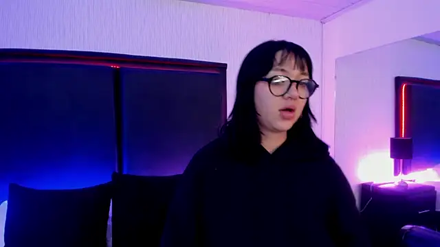 Snapshot of LilithBluum chatting on 16, 6, 2026 LilithBluum online show from 16, 6, 2026
