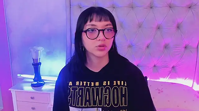 Snapshot of LilithBluum chatting on 11, 7, 2026 LilithBluum online show from 11, 7, 2026