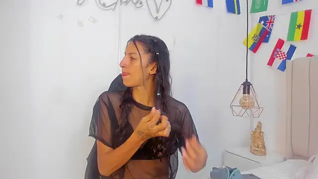 Snapshot of Abril_Castroo chatting on 17, 7, 2026 Abril Castroo online show from 17, 7, 2026