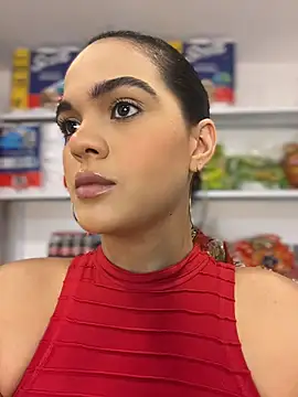 Bella-Ferrer online show from 14, 5, 2026
