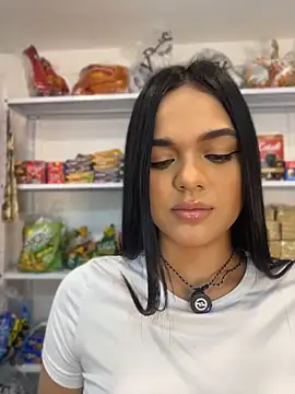 Bella-Ferrer online show from 4, 6, 2026