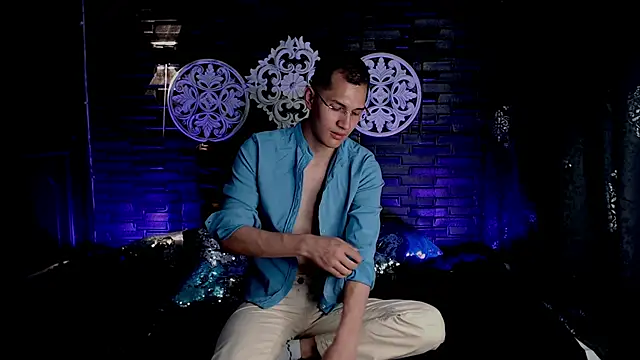 MilanDavid1 online show from 19, 3, 2026