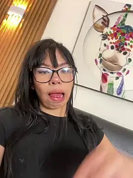 Queen Chanel XXX online show from 23, 3, 2026