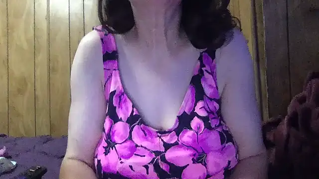 Snapshot of milfmichelle69 chatting on 27, 5, 2026 milfmichelle69 online show from 27, 5, 2026