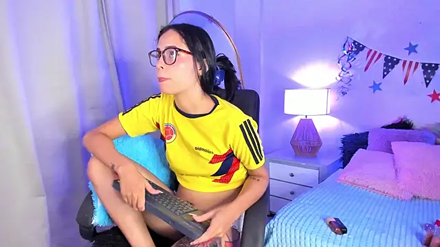 nahiara santana online show from 4, 7, 2026