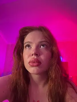 RedheadQueen  online show from 4, 4, 2026