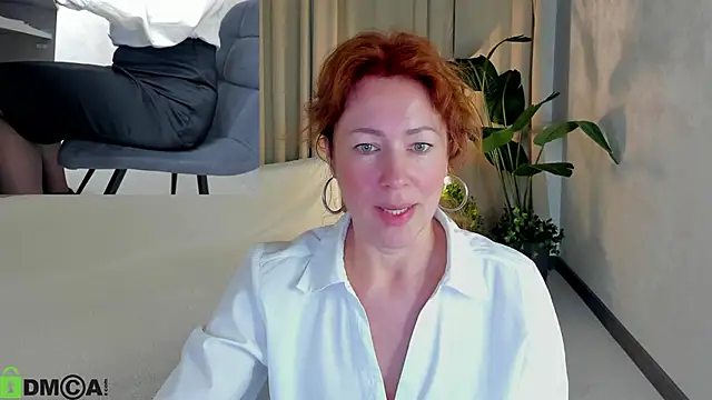 Snapshot of LeticiaRomano chatting on 15, 5, 2026 LeticiaRomano online show from 15, 5, 2026