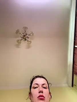 Cutee Erika online show from 7, 6, 2026