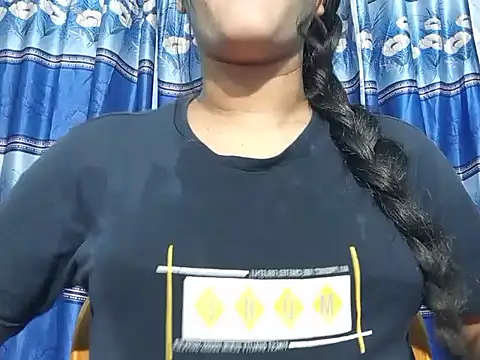 Emma 4433 online show from 12, 3, 2026