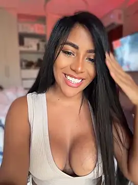 Snapshot of SaraValentina11 chatting on 27, 5, 2026 SaraValentina11 online show from 27, 5, 2026