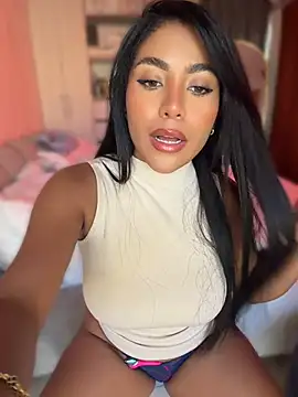 Snapshot of SaraValentina11 chatting on 31, 5, 2026 SaraValentina11 online show from 31, 5, 2026