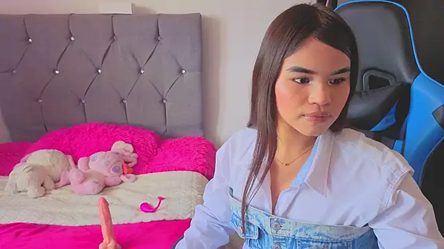 Roxan Luxe online show from 2, 4, 2026