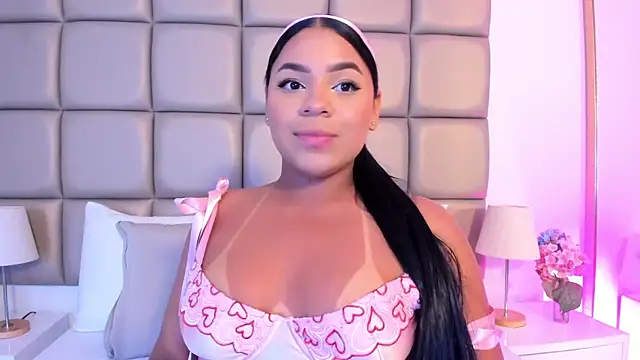 lilly williamss online show from 22, 4, 2026