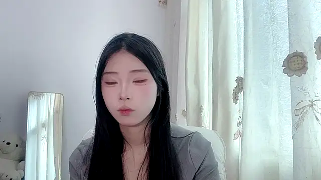 yiyibaby2026 online show from 12, 4, 2026