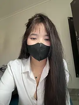 VyVy18 online show from 20, 4, 2026