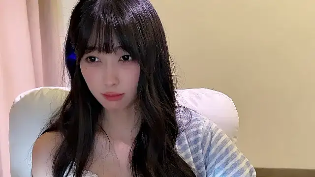 xiaooyee online show from 9, 4, 2026