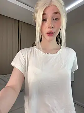 KittiLin online show from 8, 4, 2026