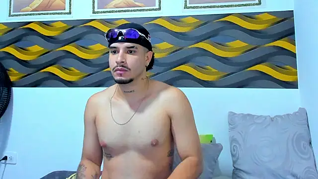 Leon Hotx online show from 25, 3, 2026