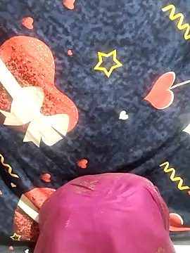 Hot lady234 online show from 5, 4, 2026