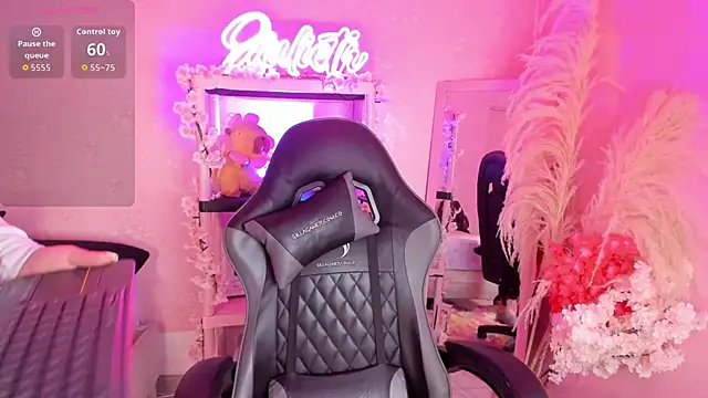 Julieth Caandy online show from 24, 3, 2026