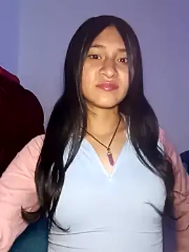 Snapshot of KarolaMendez chatting on 6, 6, 2026 KarolaMendez online show from 6, 6, 2026