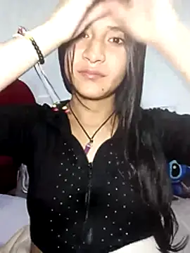 Snapshot of KarolaMendez chatting on 13, 7, 2026 KarolaMendez online show from 13, 7, 2026