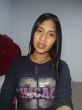 Snapshot of KarolaMendez chatting on 18, 7, 2026 KarolaMendez online show from 18, 7, 2026