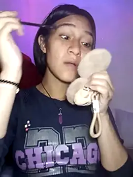Snapshot of KarolaMendez chatting on 19, 7, 2026 KarolaMendez online show from 19, 7, 2026