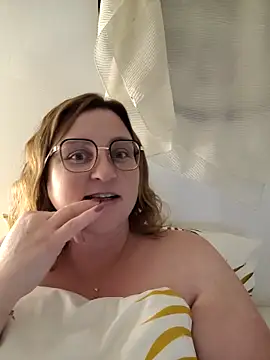 Snapshot of duotroublant chatting on 20, 5, 2026 duotroublant online show from 20, 5, 2026