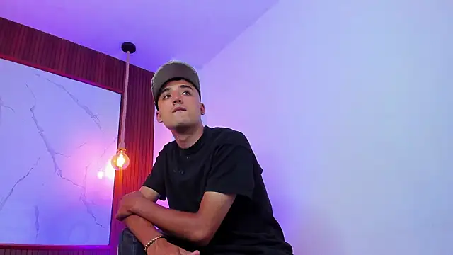 Hadrian Torres online show from 12, 3, 2026