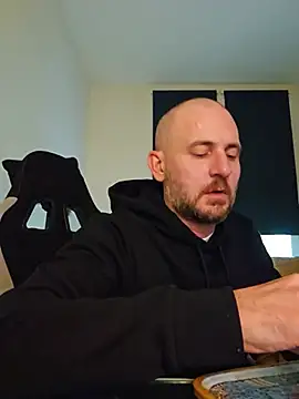 Snapshot of dufatcock chatting on 14, 5, 2026 dufatcock online show from 14, 5, 2026