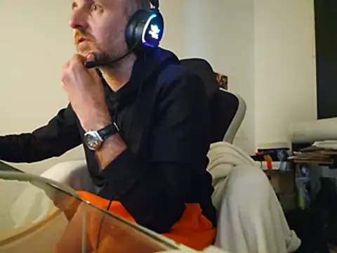 Snapshot of dufatcock chatting on 7, 6, 2026 dufatcock online show from 7, 6, 2026