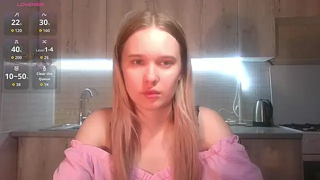 Snapshot of Alice_Pleasance chatting on 12, 6, 2026 Alice Pleasance online show from 12, 6, 2026