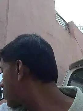 Lipsyguy2295 online show from 19, 3, 2026