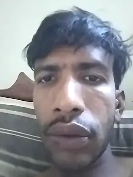 Lipsyguy2295 online show from 22, 3, 2026