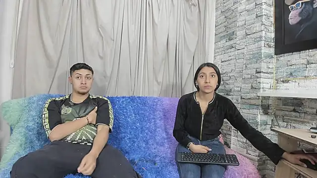 NoahAndBunny online show from 11, 5, 2026
