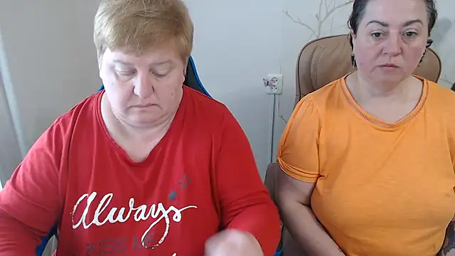 Snapshot of Lindy-Jeanie chatting on 4, 6, 2026 Lindy-Jeanie online show from 4, 6, 2026