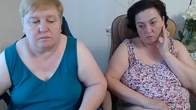 Snapshot of Lindy-Jeanie chatting on 13, 7, 2026 Lindy-Jeanie online show from 13, 7, 2026